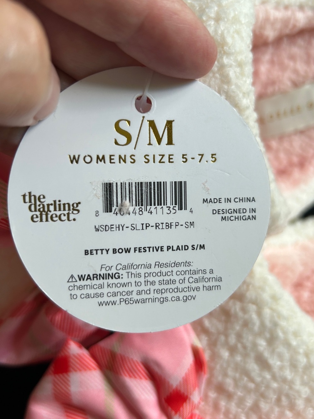 NWT Cozy Betty Bow Festive Plaid White and Pink Sherpa Slippers Sz S/M - Picture 4 of 8